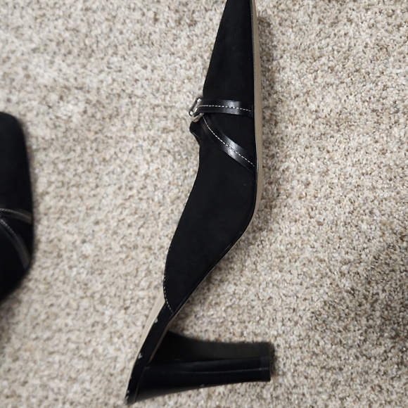 Anne Klein Black Mules with Silver Accents - Picture 4 of 8